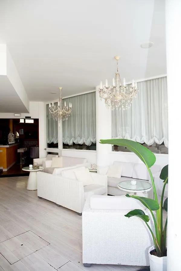 Hotel Iva Diano Marina